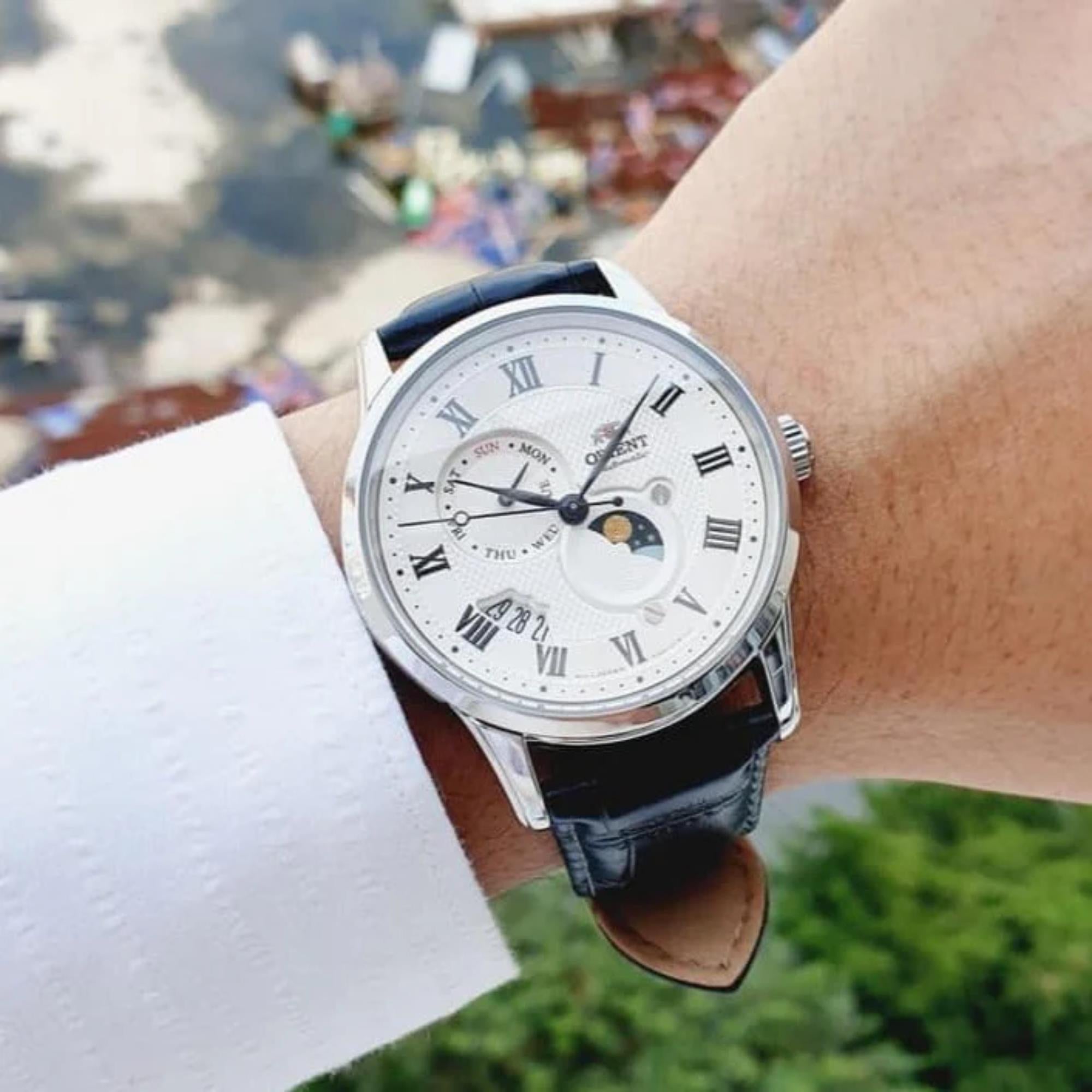 Orient Sun & Moon 42mm Weißes Zifferblatt Leder Herren Automatik Uhr RA-AK0008S30B