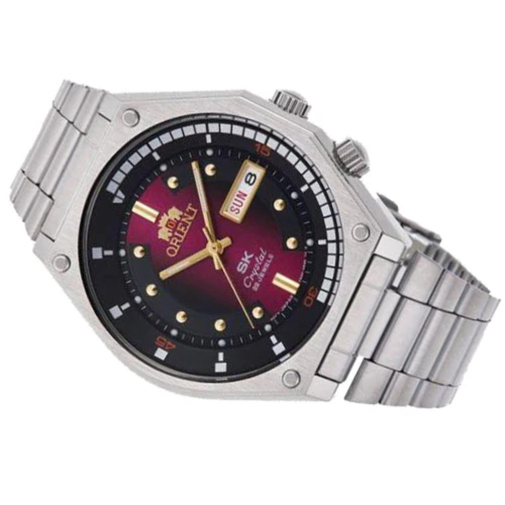  Orient Neo 70s RA-AA0B02R39B red dial with retro indices