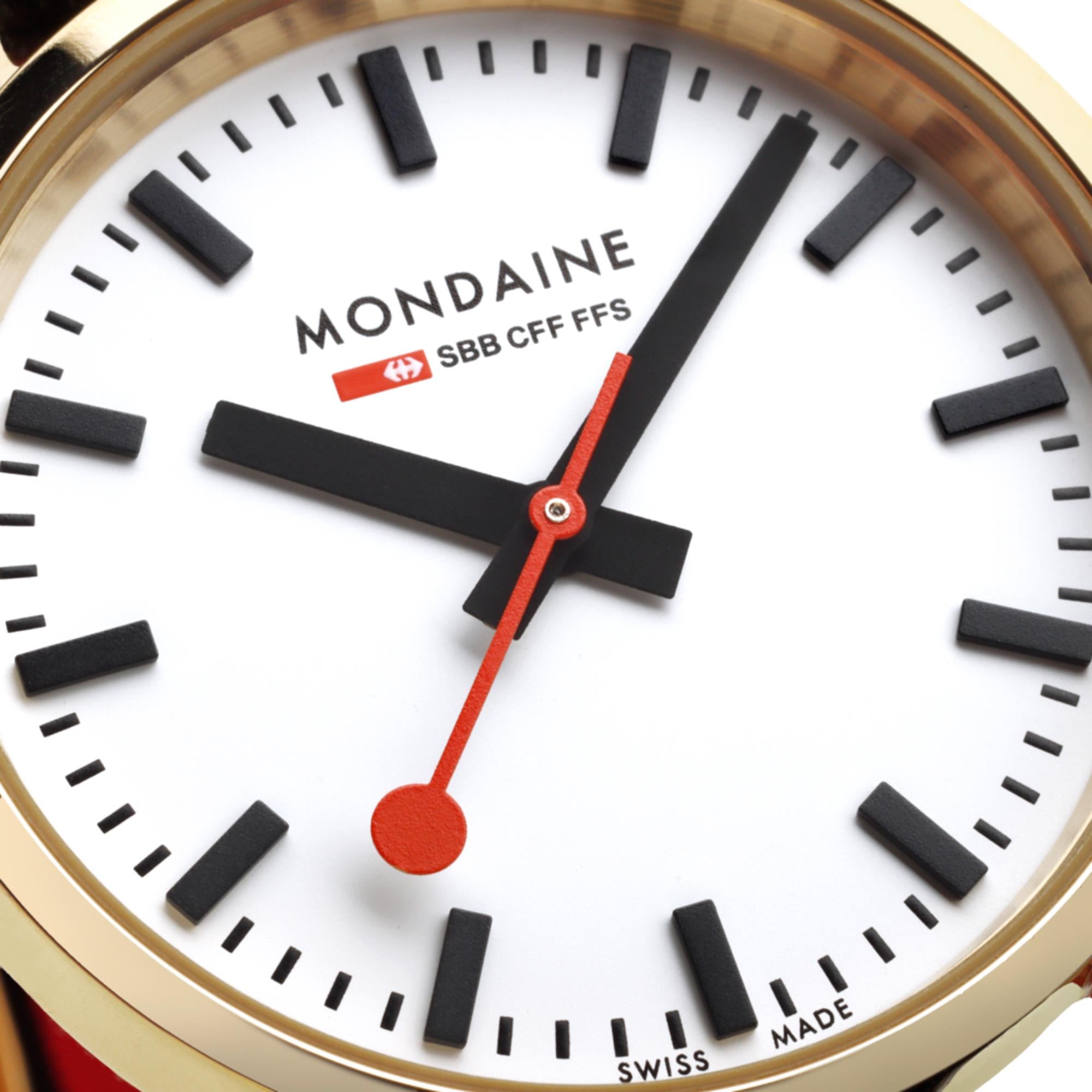 Mondaine Classic Weißes Zifferblatt Schwarzes Lederarmband Damen Uhr A658.30323.10SBBV