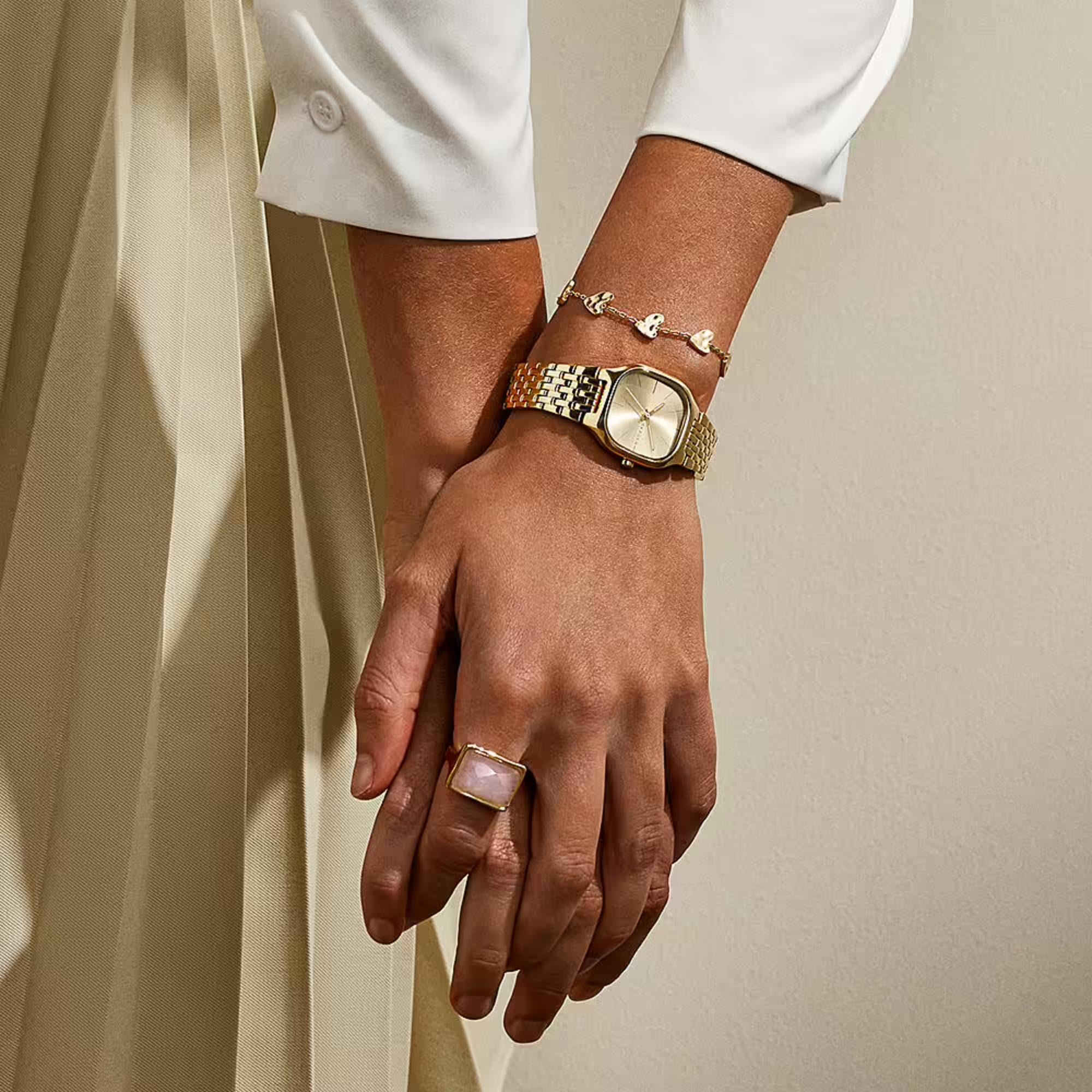 Skagen nja Hearts Gold-Tone Chain Ladies Bracelet SKJ5010710