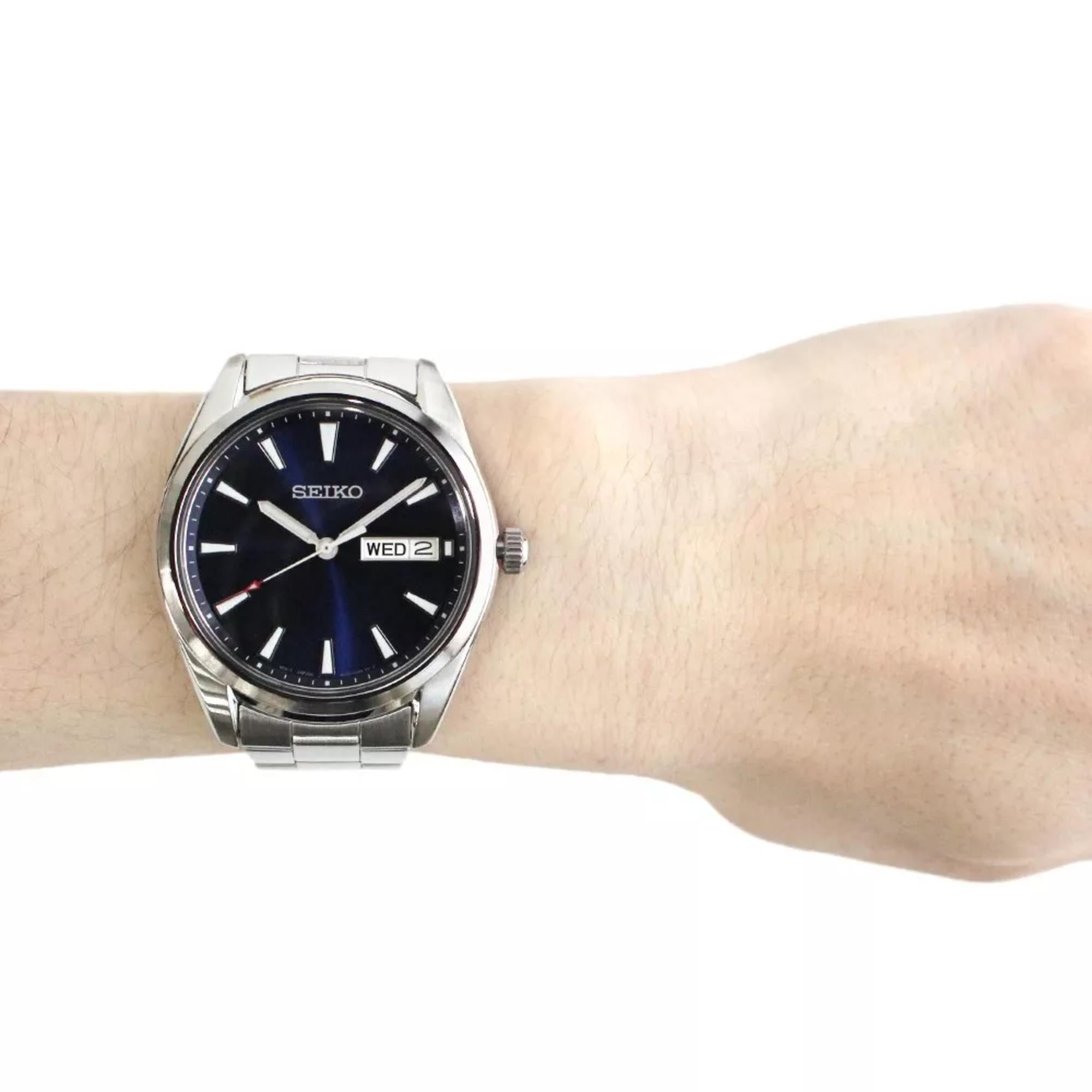 Seiko Conceptual Quarz Blaues Zifferblatt Edelstahlarmband Herren Uhr SUR341P1