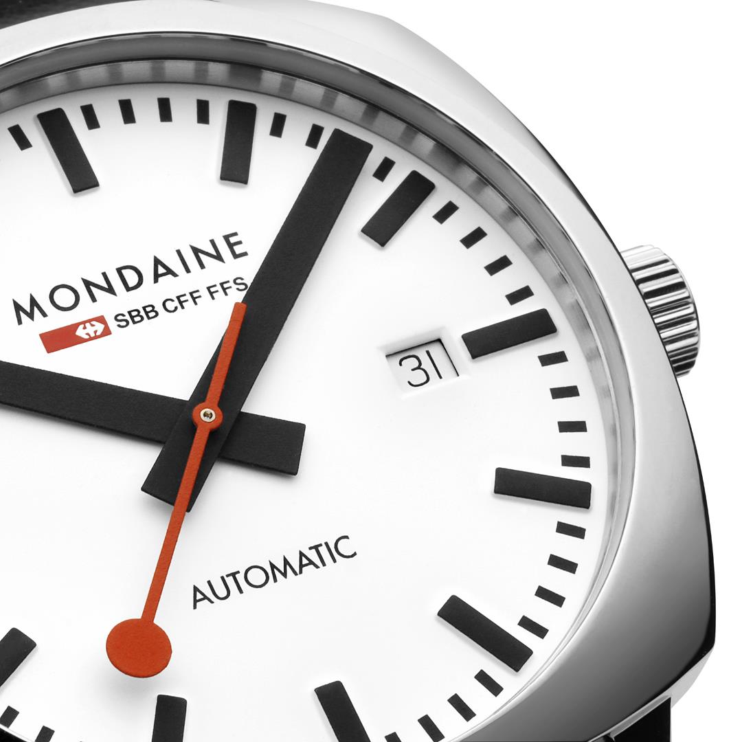 Mondaine Cushion 39mm Weißes Zifferblatt Leder Herren Automatik Uhr MSL.3961B.LBV