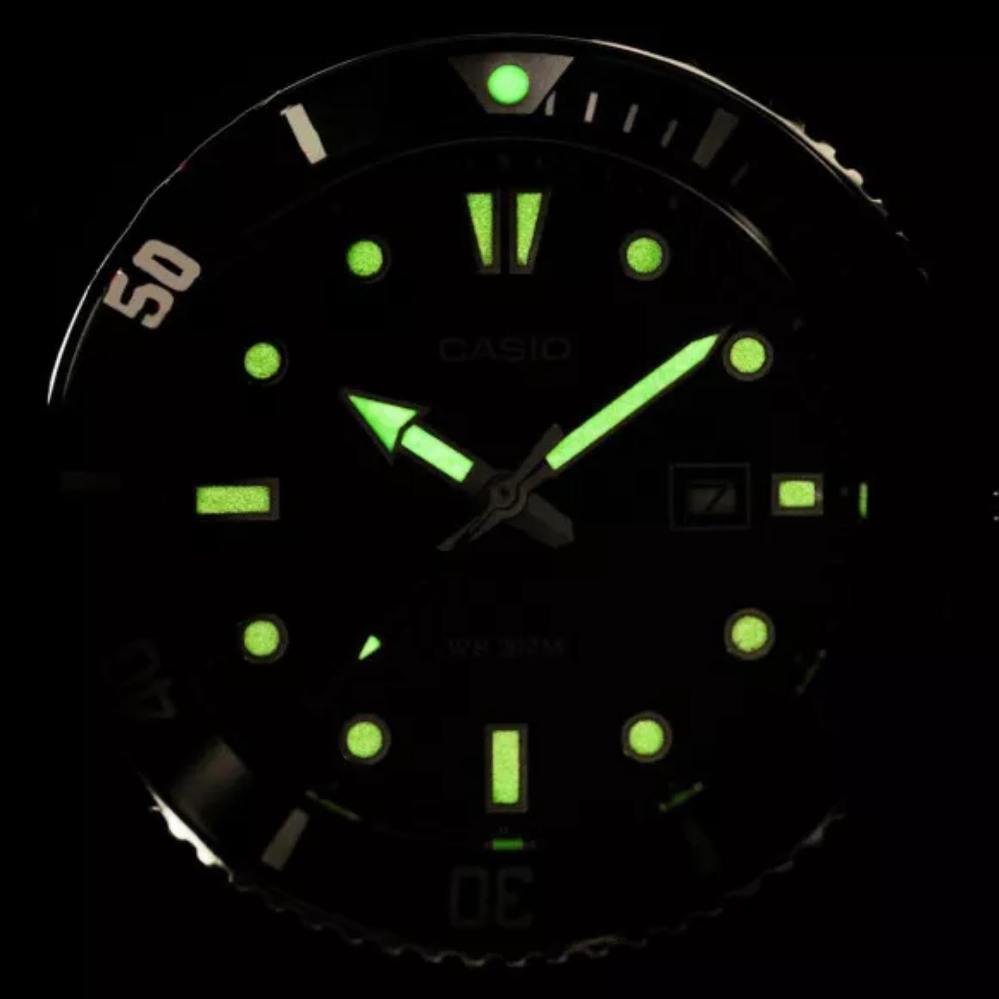Casio Marlin Standard Black Dial Stainless Steel Strap Men's Watch MDV-107D-3AVEF