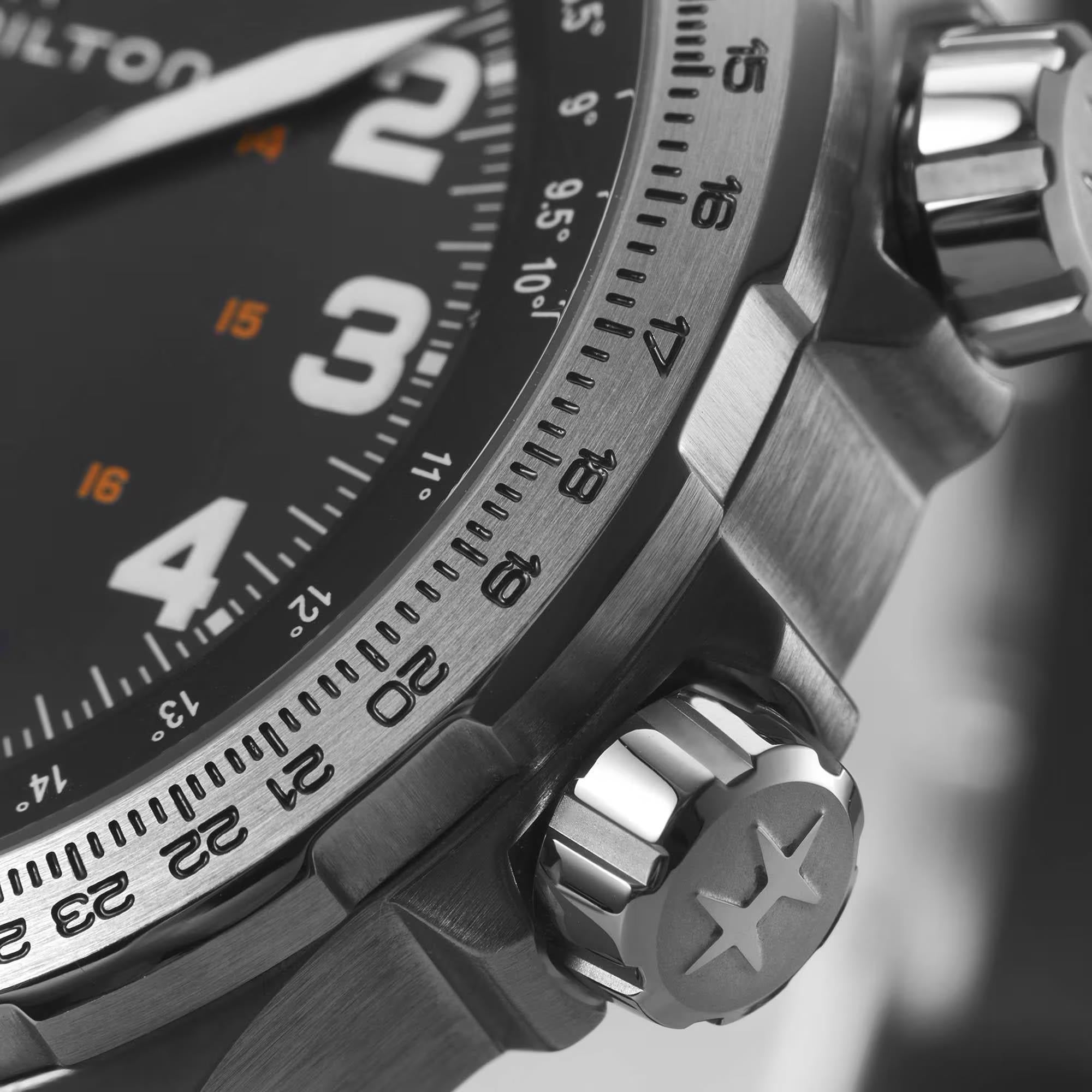 Hamilton Khaki Aviation H77755133 45mm stainless steel case side profile