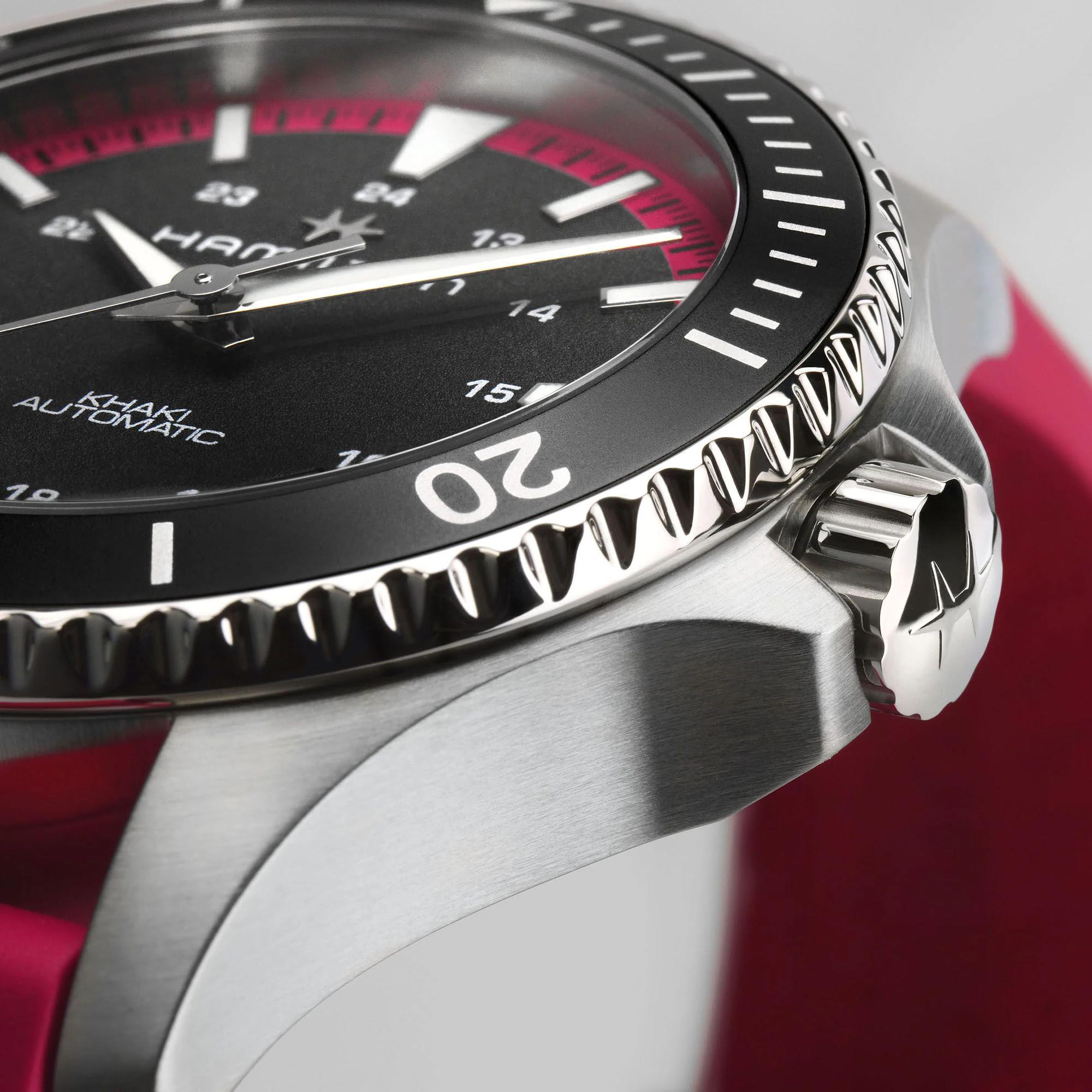 Hamilton Khaki Navy 40mm Schwarzes Zifferblatt Gummi Damen Automatik Uhr H82395330