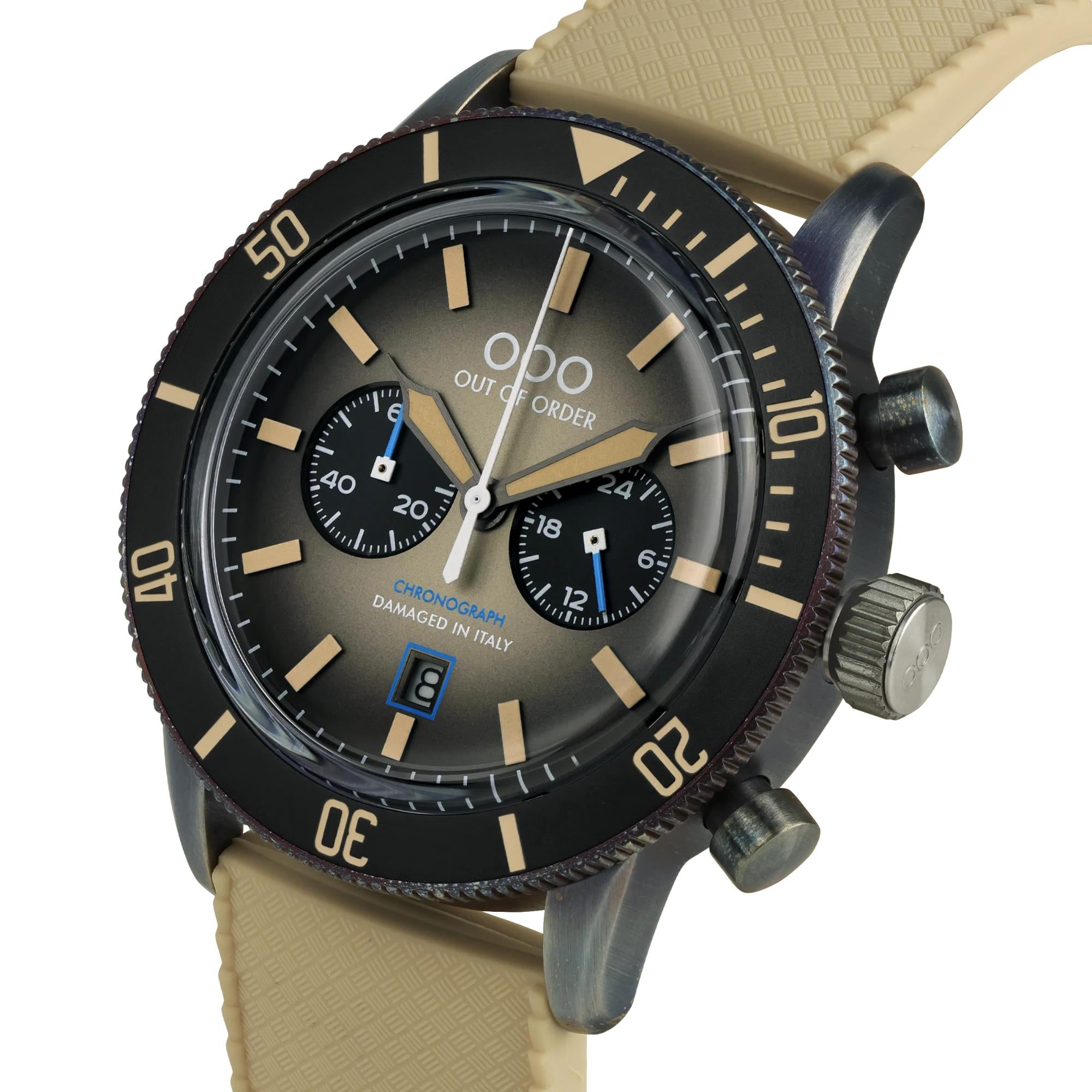 Out of Order Pilot Chronograph Quarz Braun Zifferblatt Lederarmband Herren Uhr OOO.001-28.GR