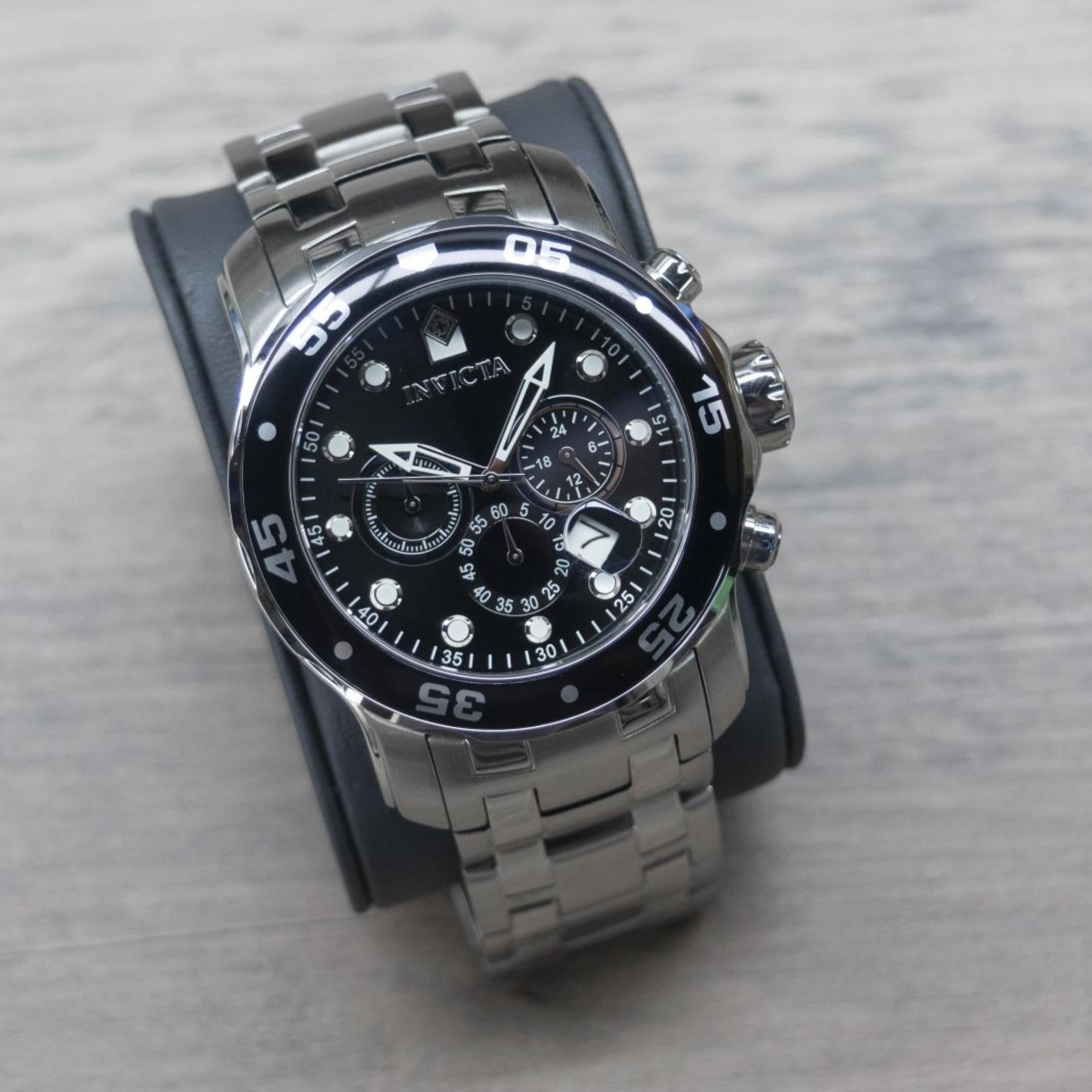 Invicta Pro Diver Scuba Quarz Chronograph Schwarzes Zifferblatt Stahlarmband Herrenarmbanduhr 0069