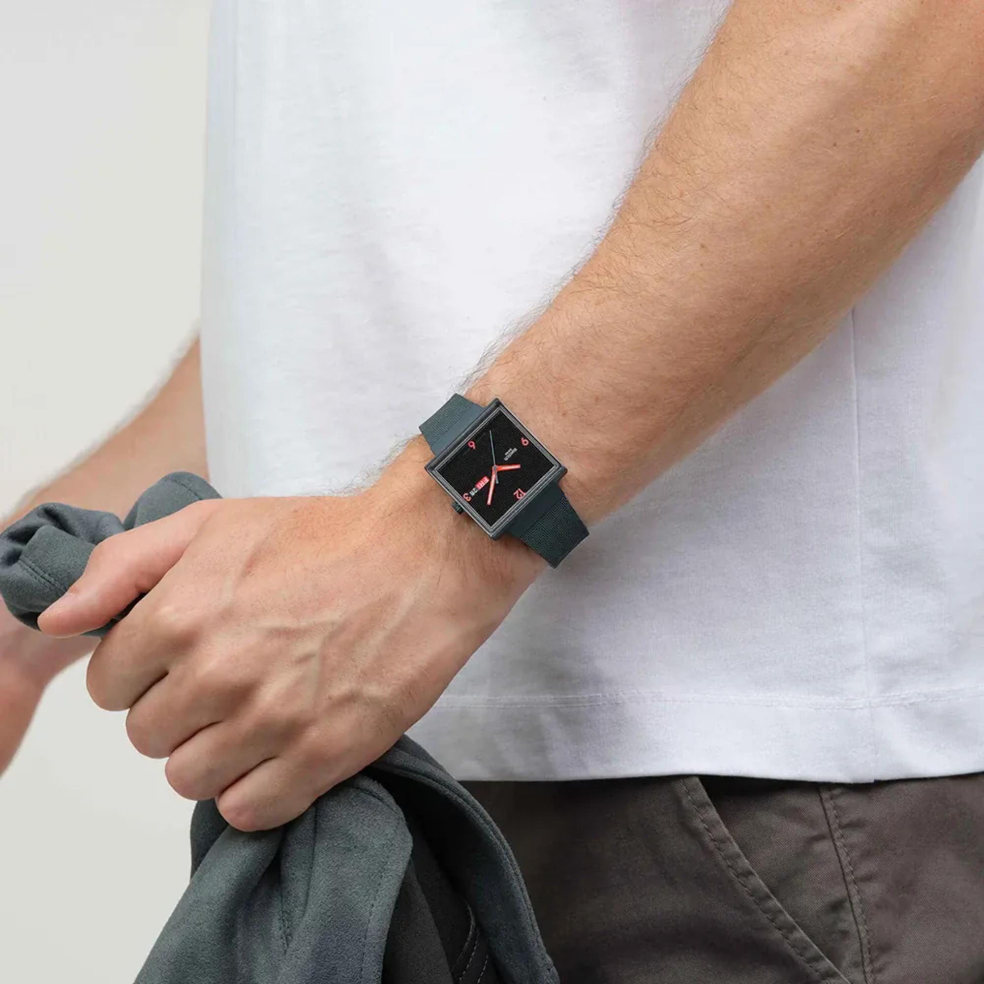 Swatch Originals Squared Off Quartz Black Dial Silicone Strap Watch SO34M701