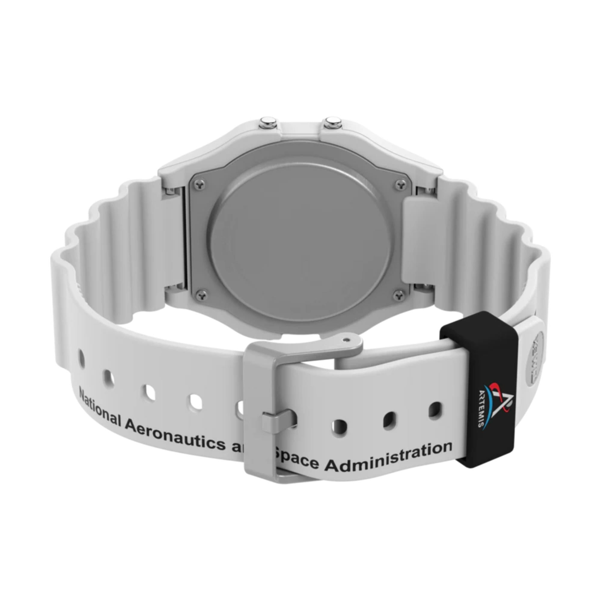 Timex Main Street NASA Artemis Digital Harzarmband Uhr TW2Y13500