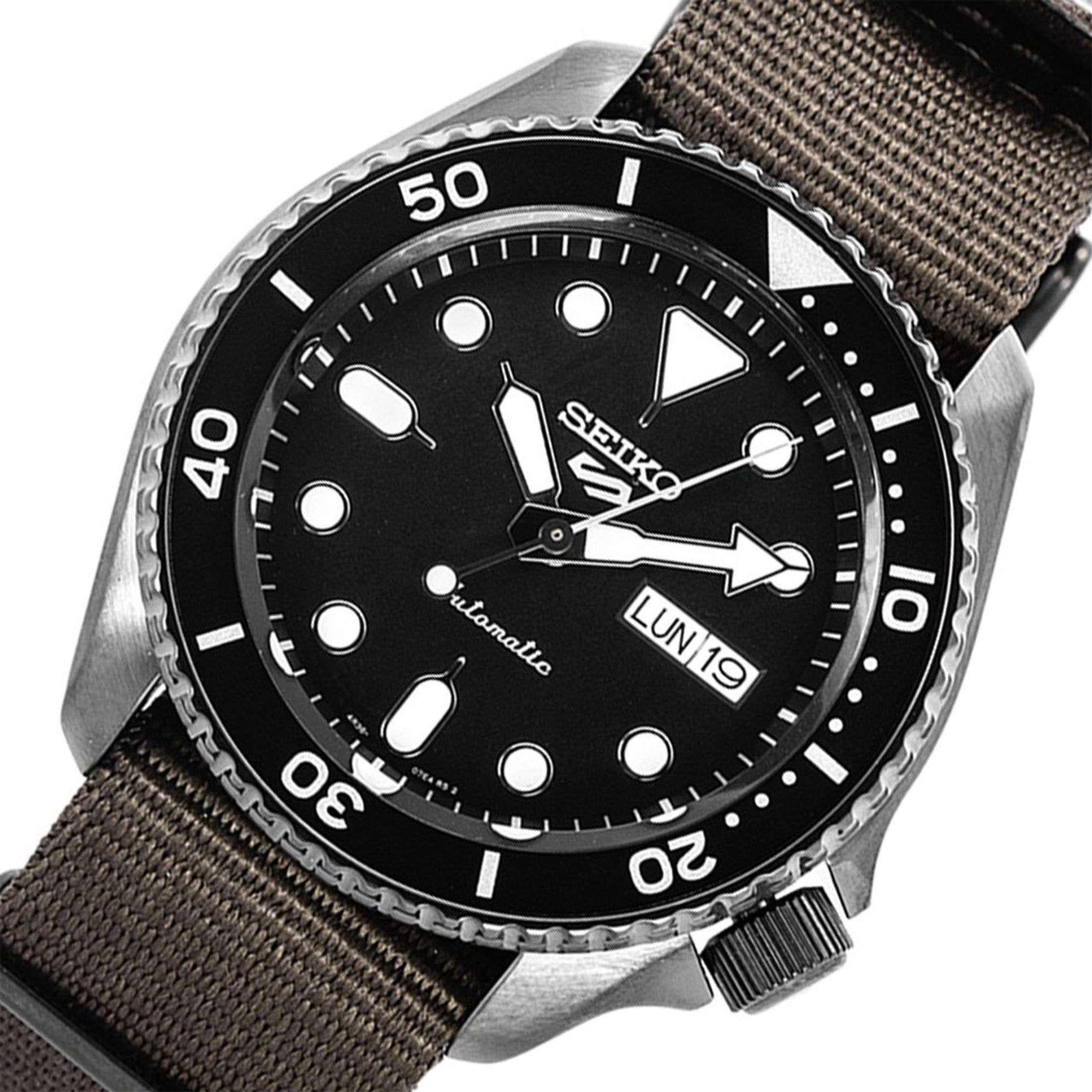 Seiko 5 Sports Automatik Schwarzes Zifferblatt Grünes NATO Armband Herren Uhr SRPD65K4
