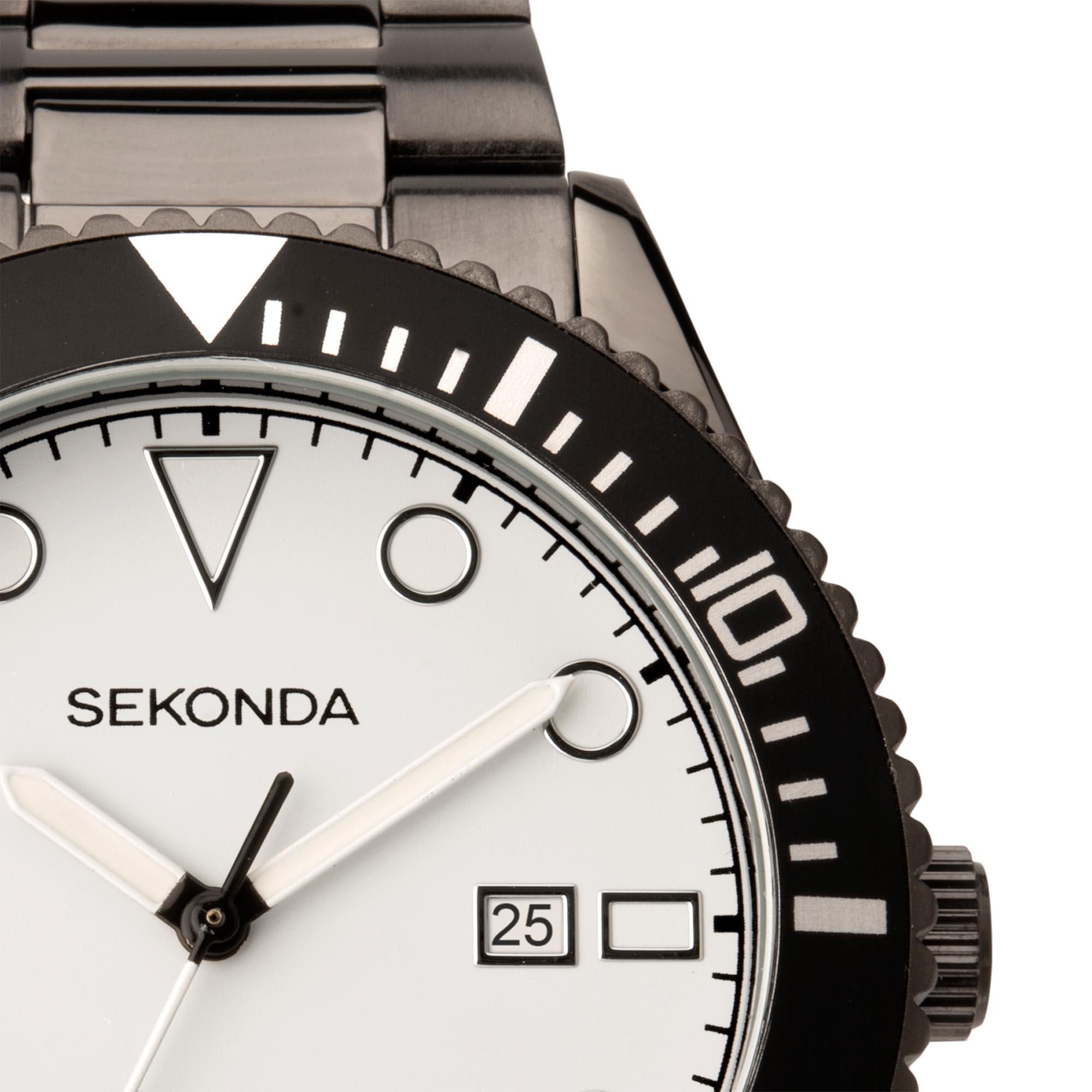 Sekonda Sports Quartz White Dial Gun Metal Grey IP Steel Bracelet Men's Watch 1987