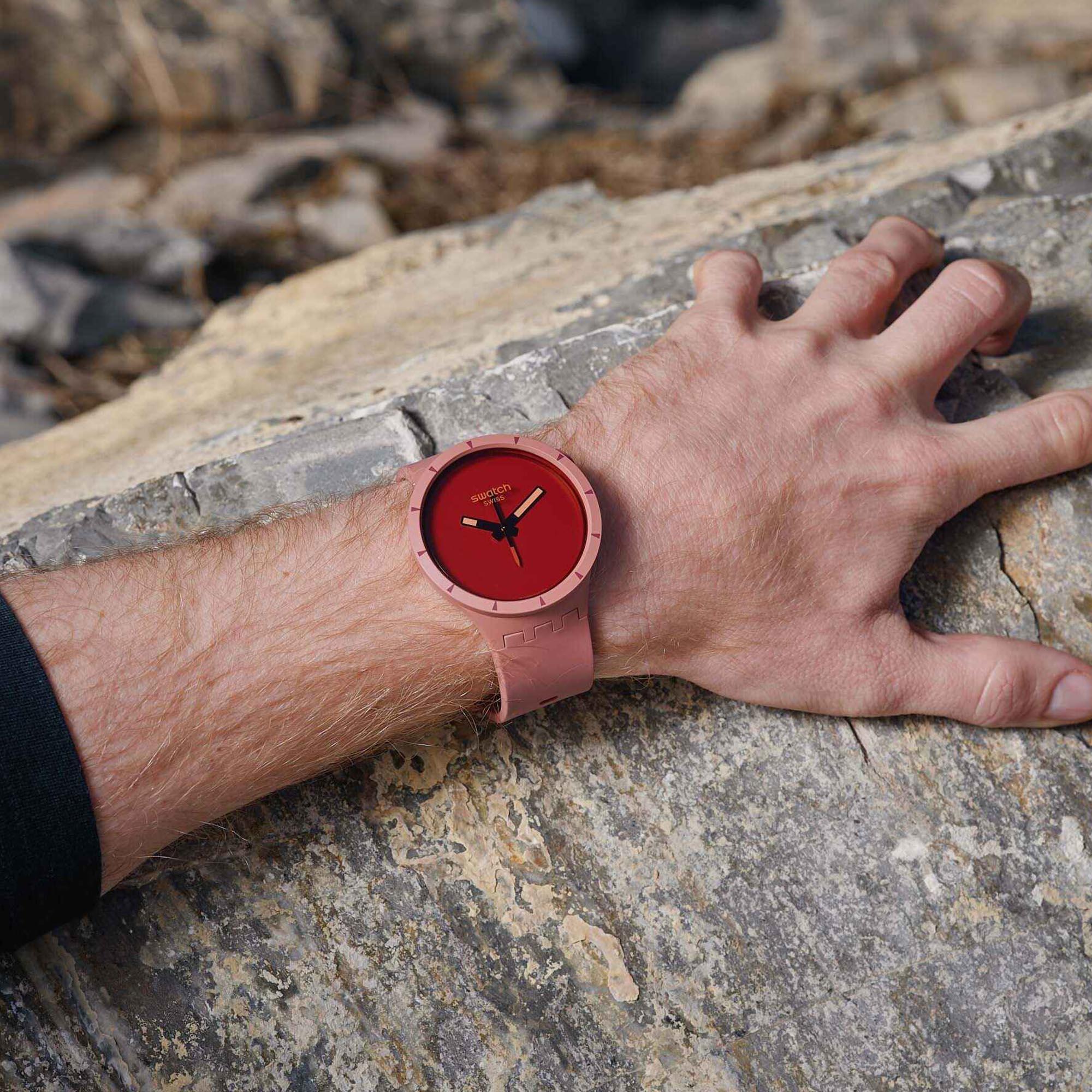 Swatch Big Bold Bioceramic Canyon Quarz Rotes Zifferblatt Silikonarmband Uhr SB03R100