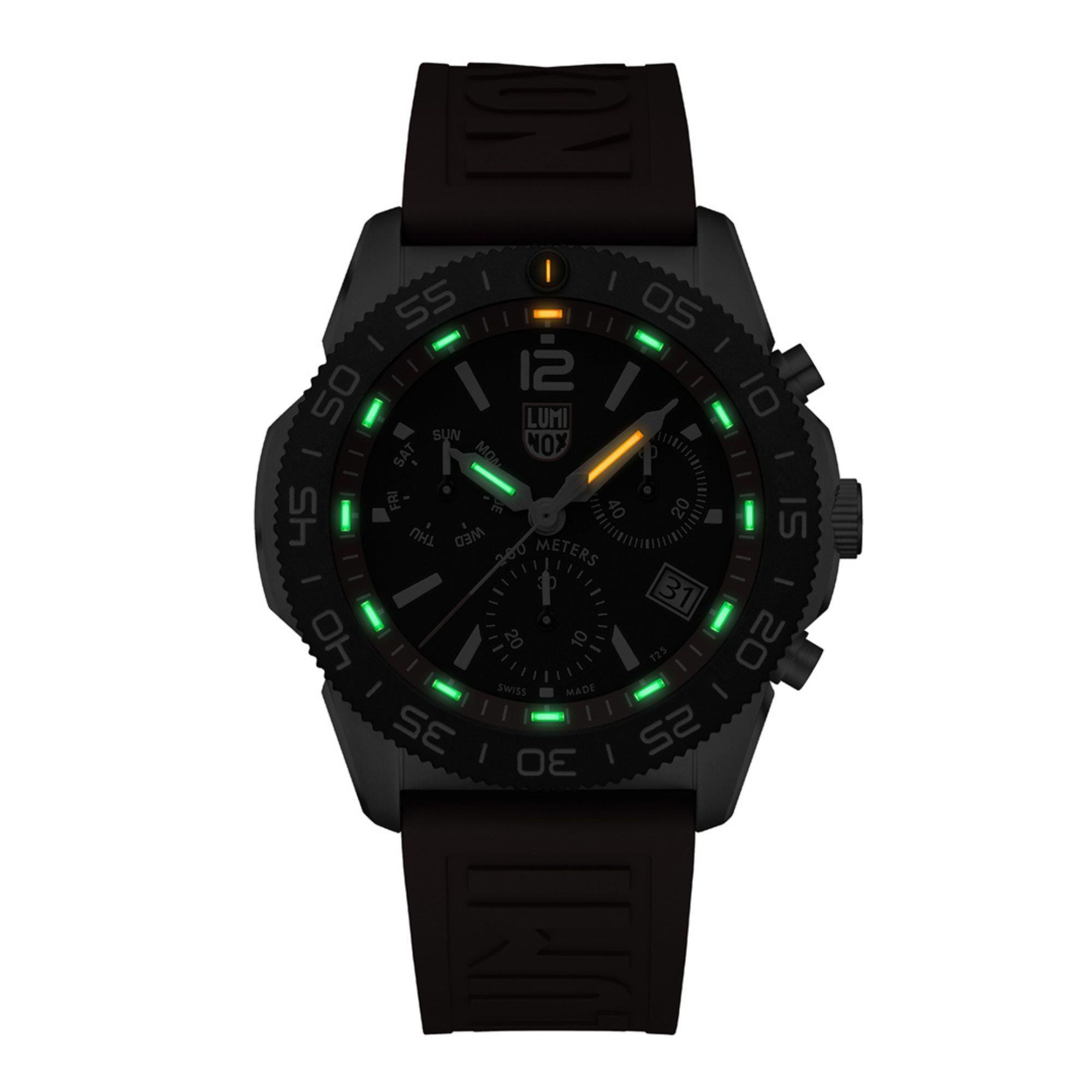Luminox Pacific Diver Chronograph Rotes Gummiband Herren Uhr XS.3155