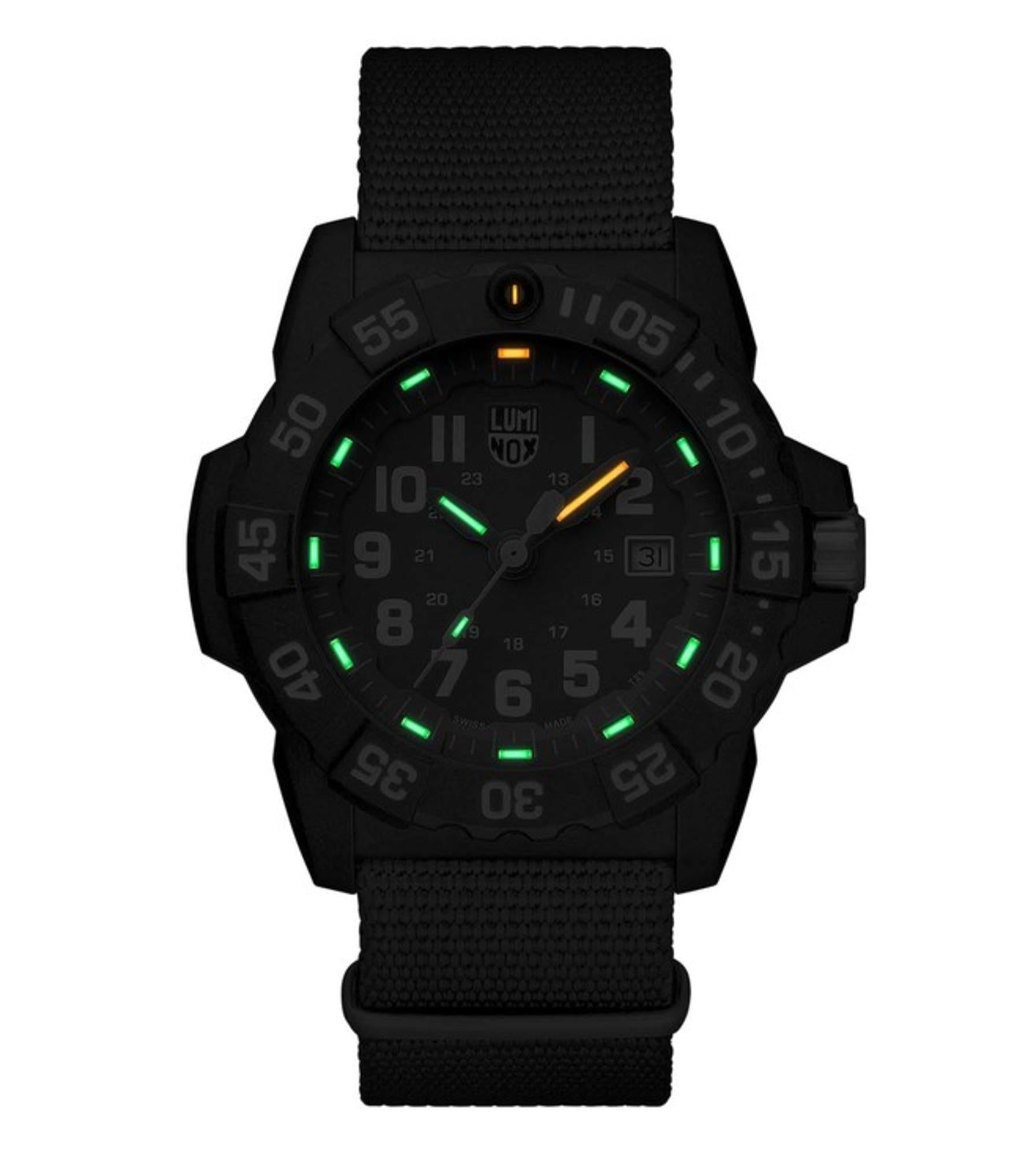 LUMINOX NAVY SEAL 3500 SEA SERIES Grünes Zifferblatt Herren Uhr XS.3517.L