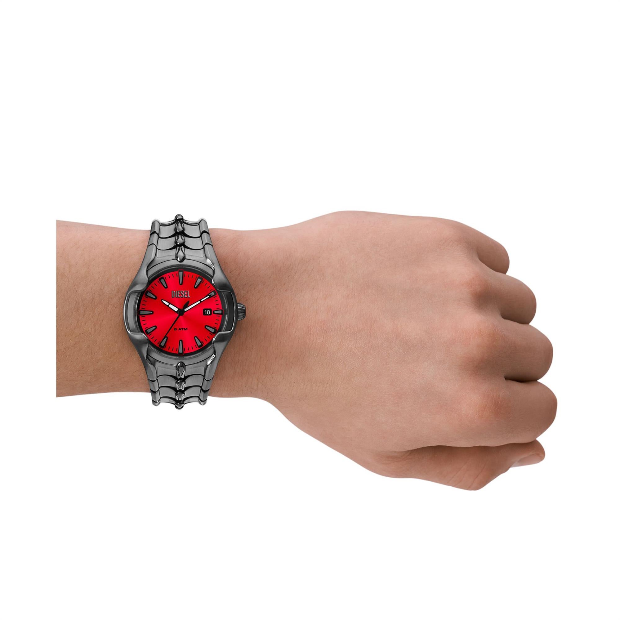 Diesel Vert 44mm Red Dial Steel Mens Quartz Watch DZ2199