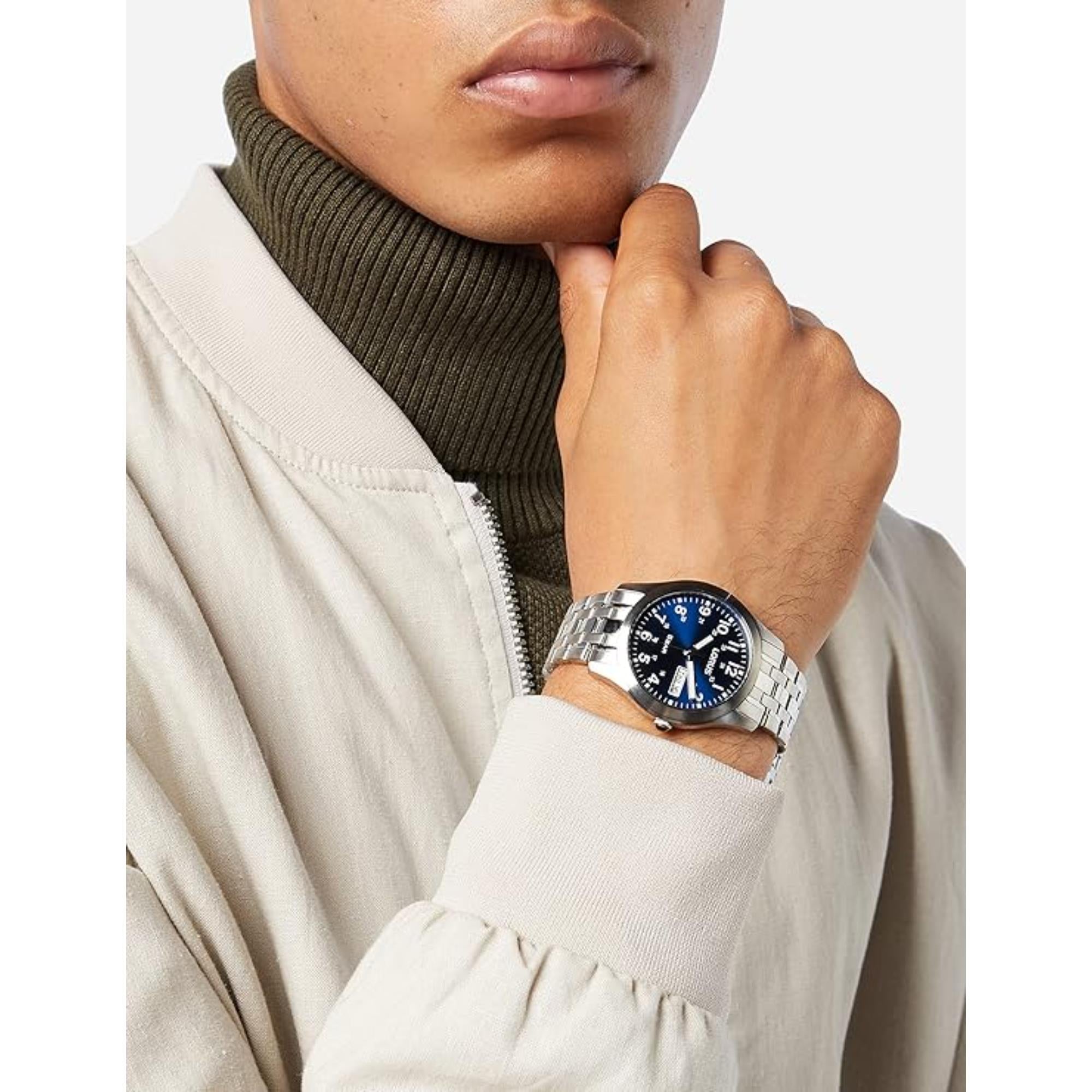 Lorus Analoge Quarz Herrenarmbanduhr mit dunkelblauem Sonnenschliff-Zifferblatt RXN77DX9
