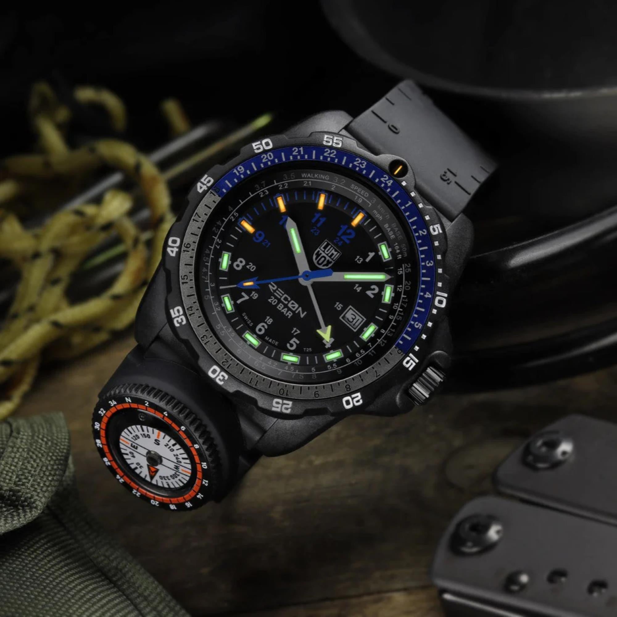 Luminox XL.8833