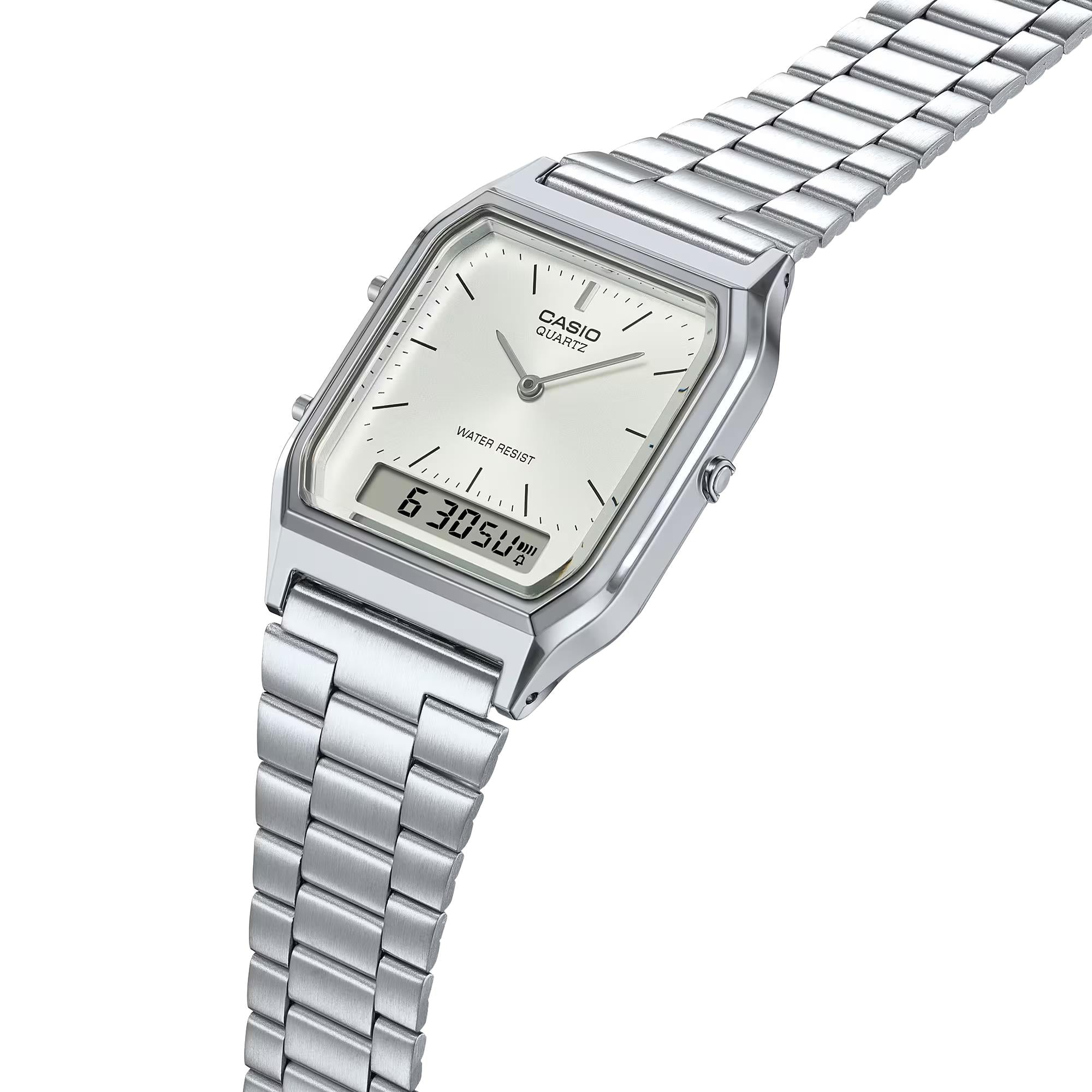 Casio Vintage Quarz Silbernes Zifferblatt Edelstahlarmband Uhr AQ-230A-7AMQYES