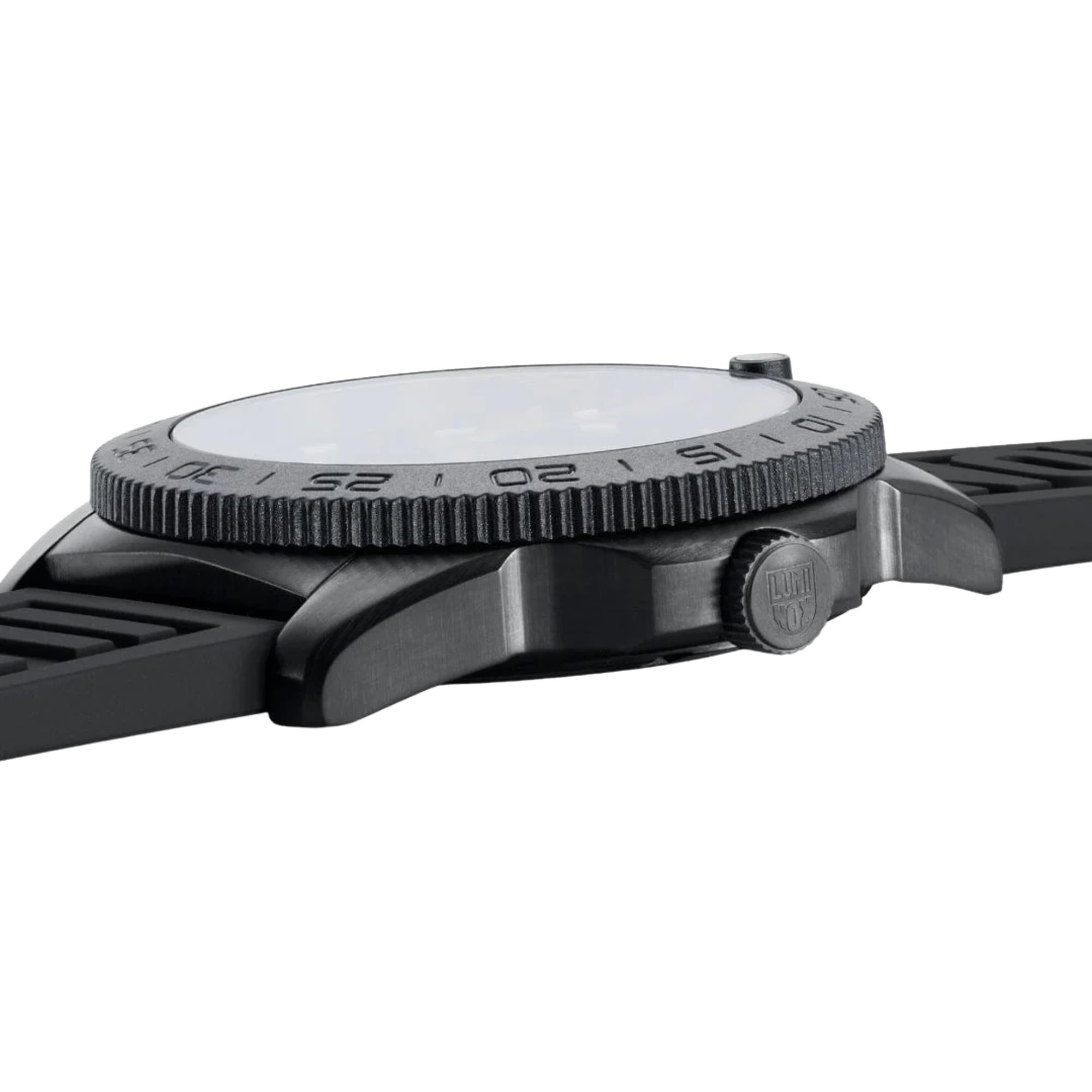 Luminox Pacific Diver 44mm Blue Dial Rubber Mens Quartz Watch XS.3123.B