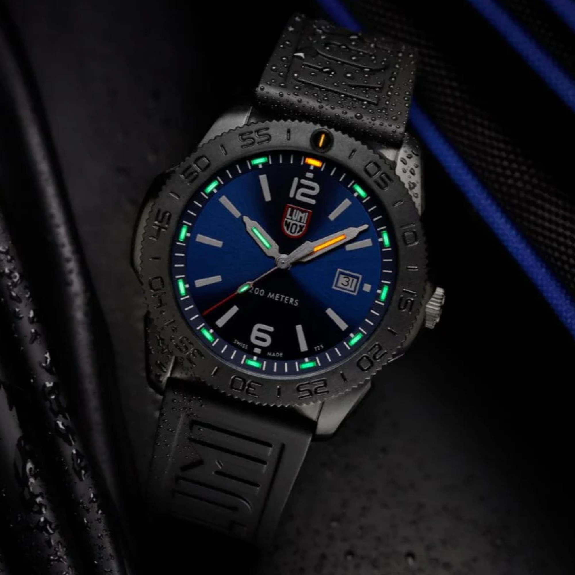 Luminox Pacific Diver 44mm Blue Dial Rubber Mens Quartz Watch XS.3123.B
