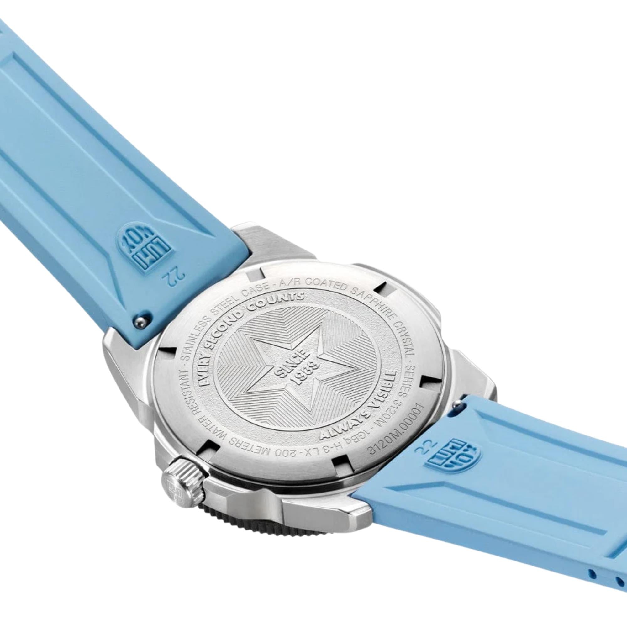 Luminox Pacific Diver 39mm Mother Of Pearl Dial Rubber Quartz Watch XS.3124M