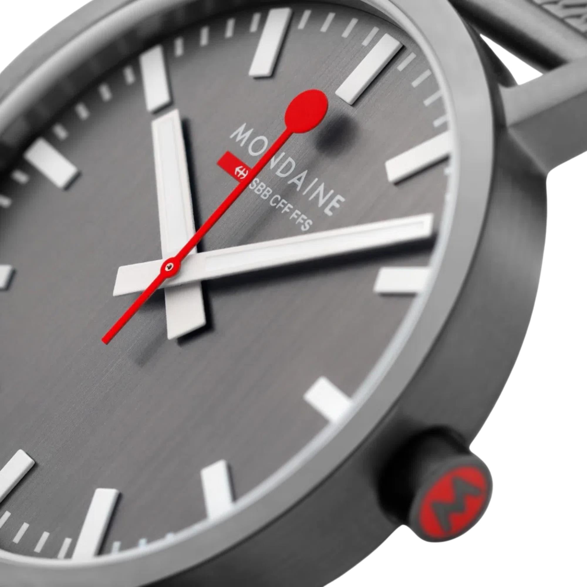 Mondaine Classic 40mm Anthrazitgraues Zifferblatt Stahl Herren Quarz Uhr A660.30360.81SBM