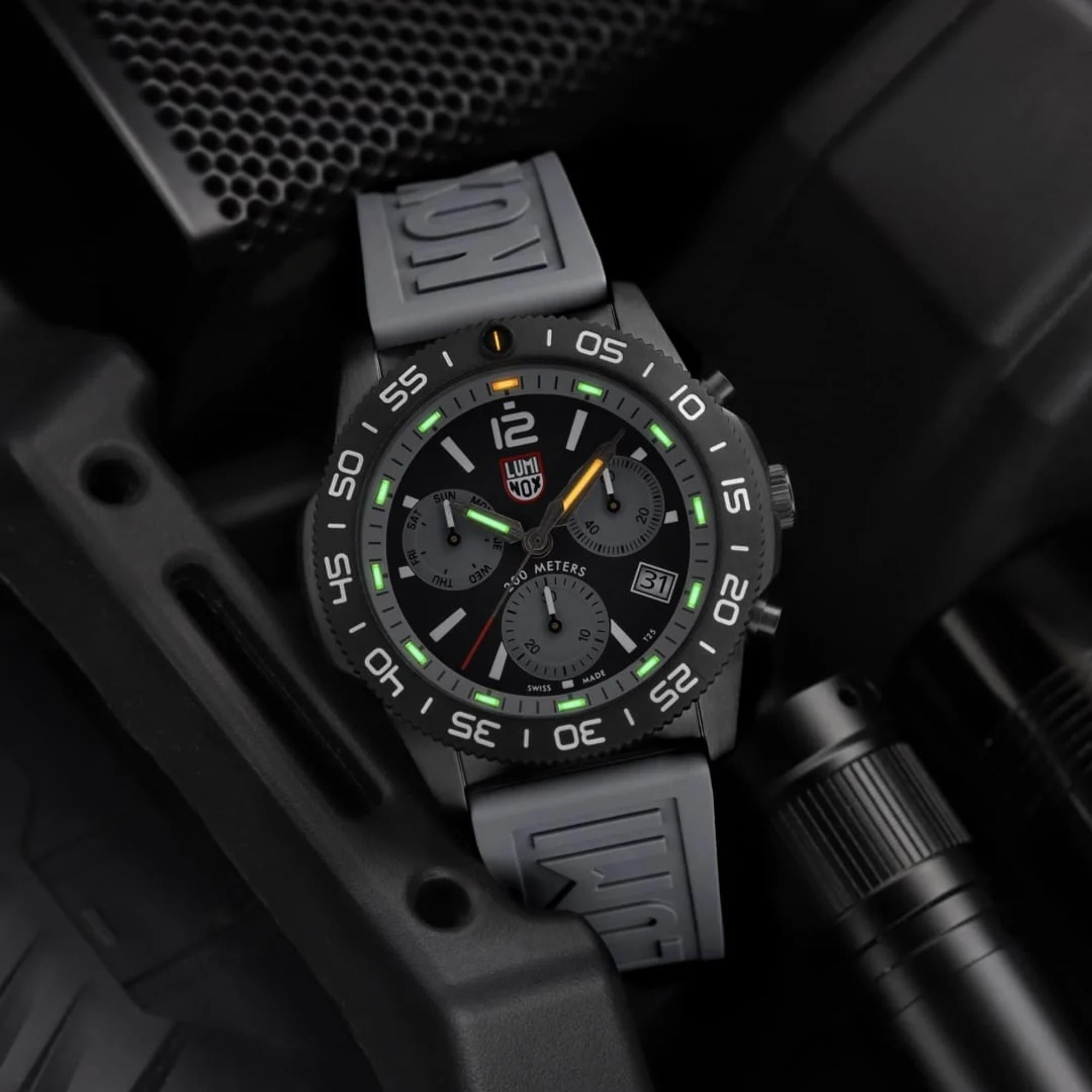 Luminox Pacific Diver 44mm Chronograph Black Dial Rubber Mens Quartz Watch XS.3148