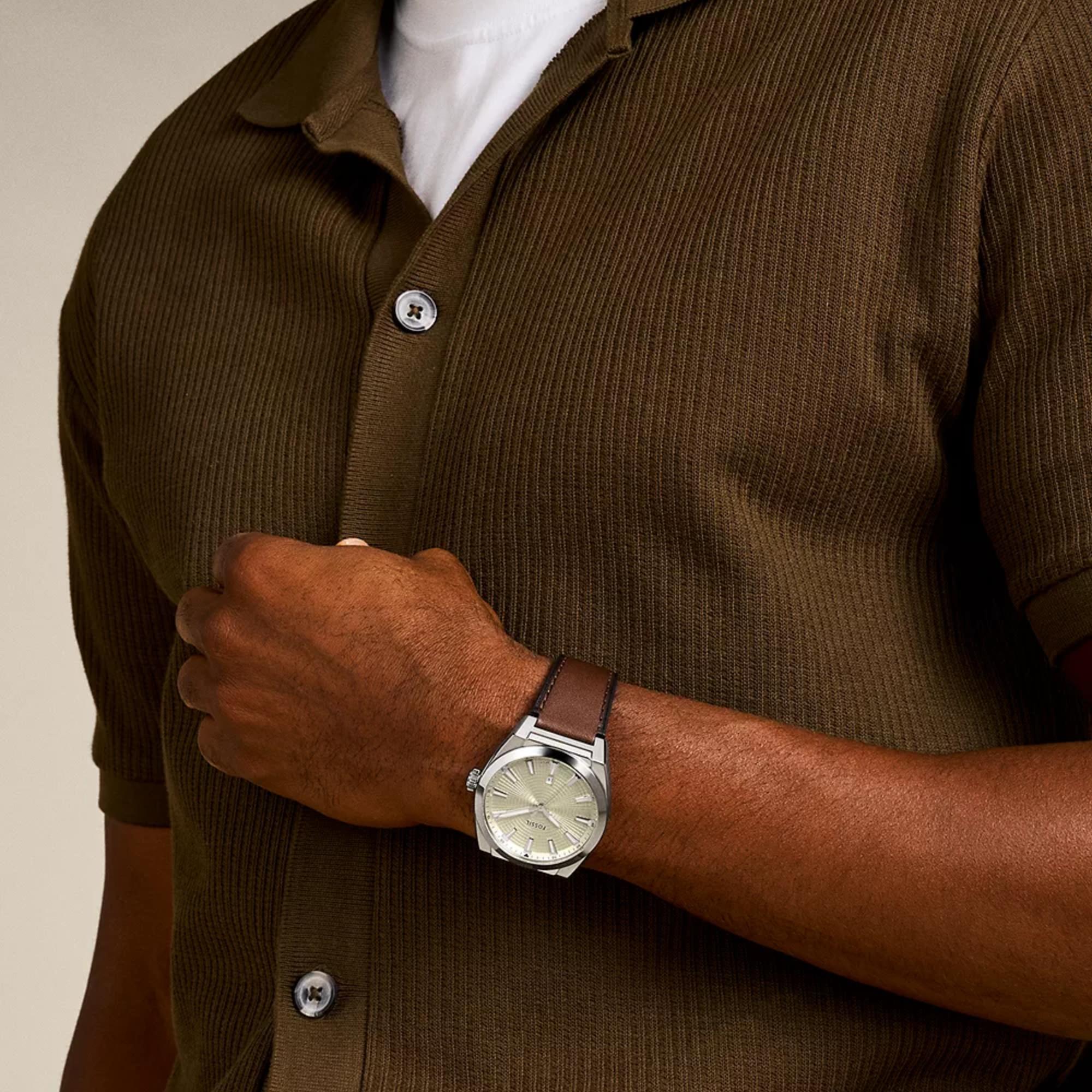 Fossil Everett 42mm Cream Sunray Dial Leather Mens Quartz Watch FS6071
