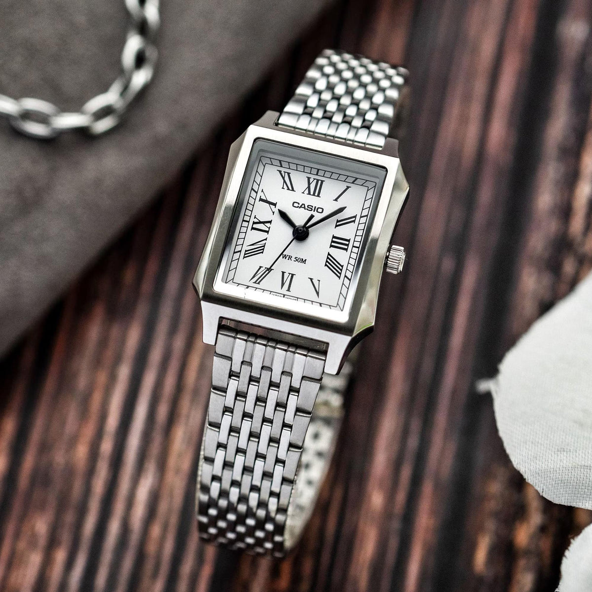 Casio Timeless 23.5mm White Dial Steel Ladies Quartz Watch LTP-B190D-7BVER