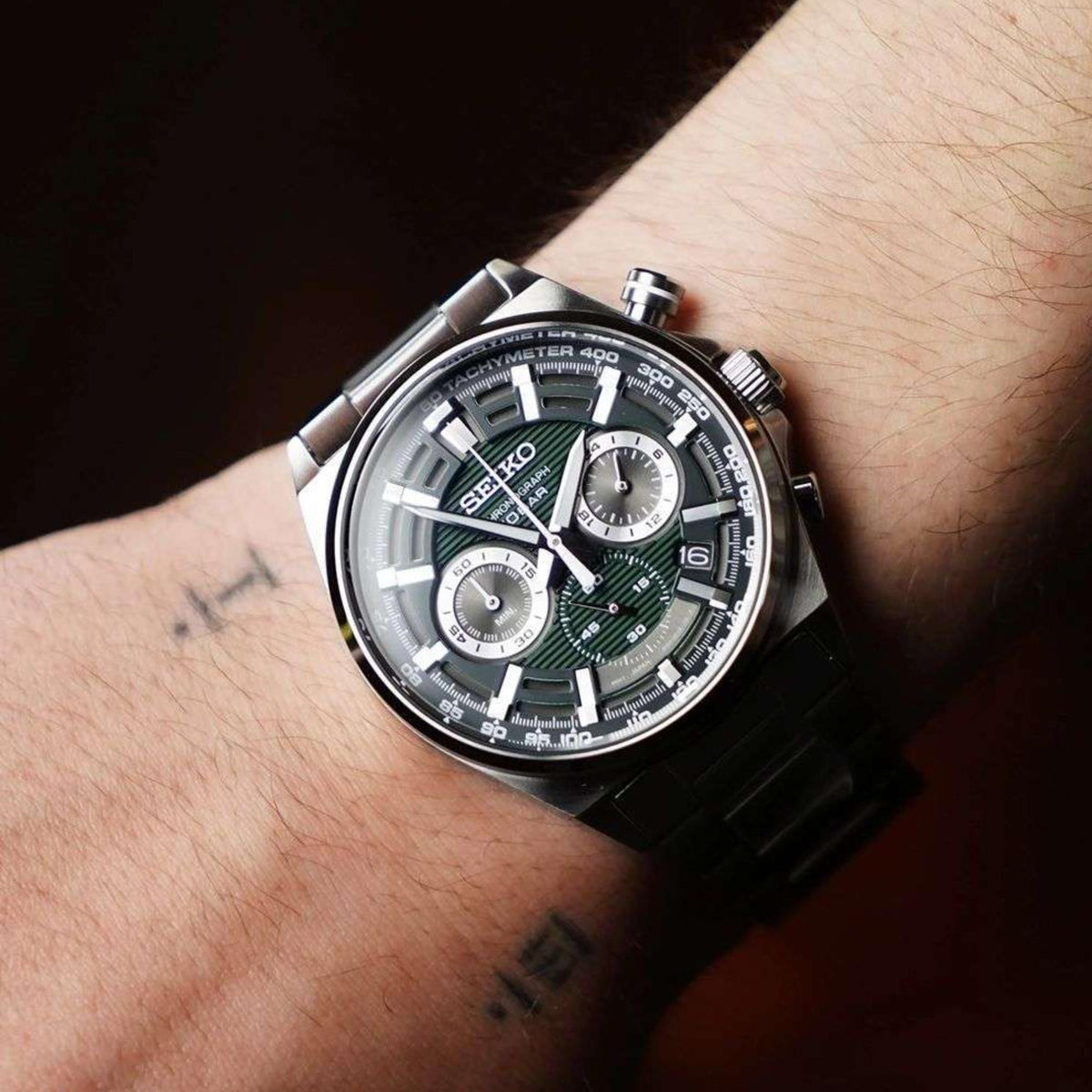 Seiko Essentials 41mm Chronograph Green Dial Steel Mens Quartz Watch SSB405P1