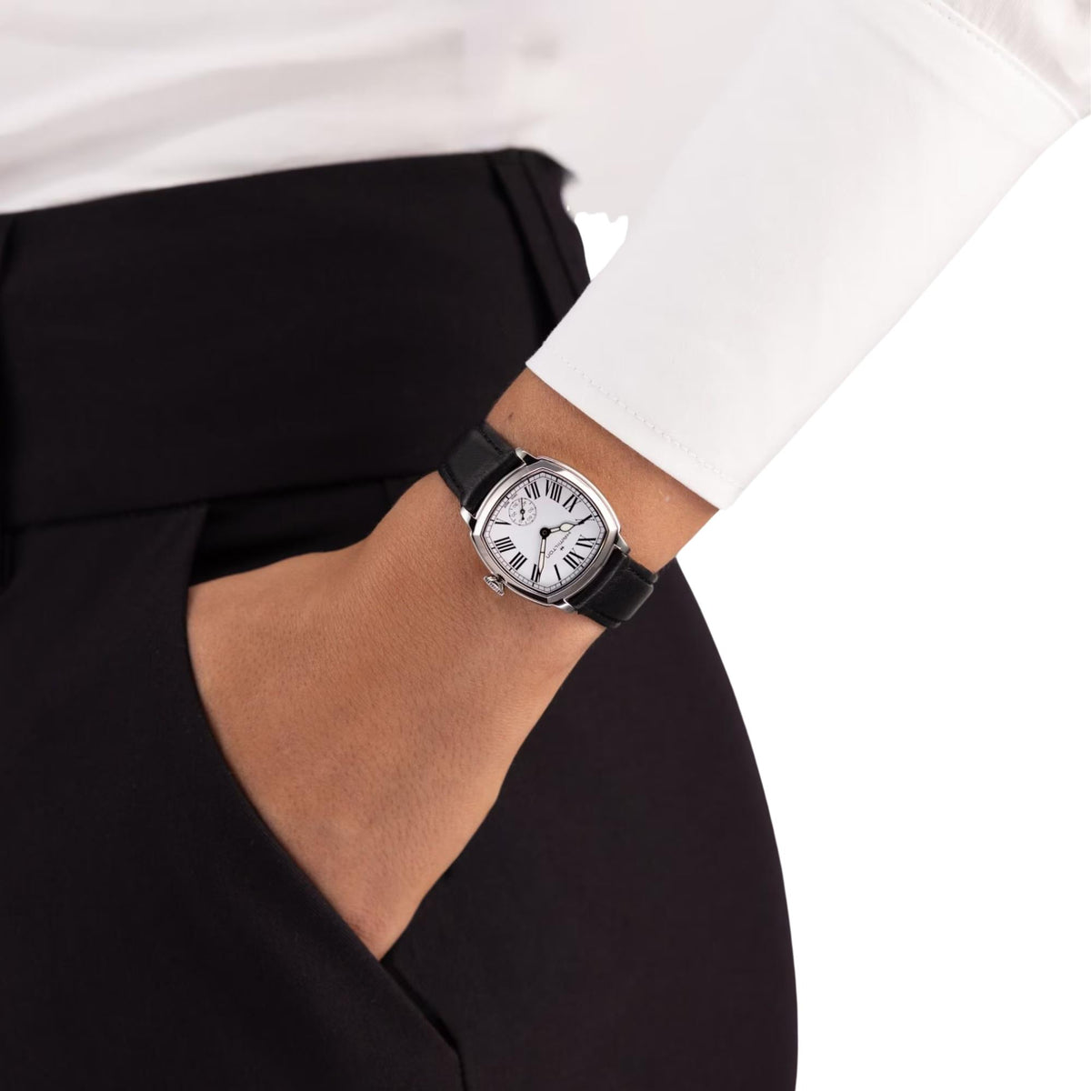 Hamilton American Classic Cushion 30mm White Dial Leather Manual-Wind Watch H36109710