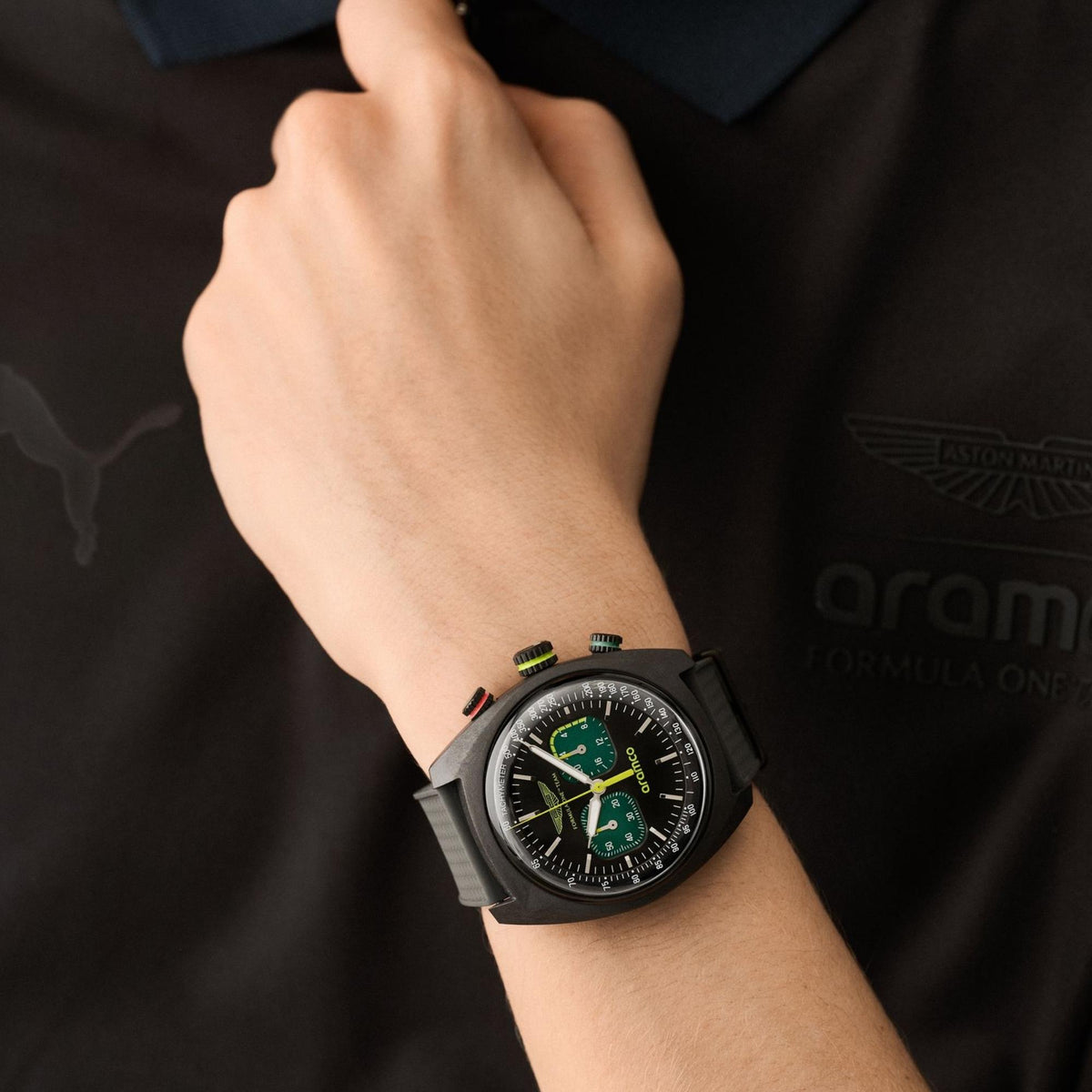 Aston Martin Aramco Formula One Team DWF 43mm Chronograph Black Dial Silicone Mens Quartz Watch MTFD2F602