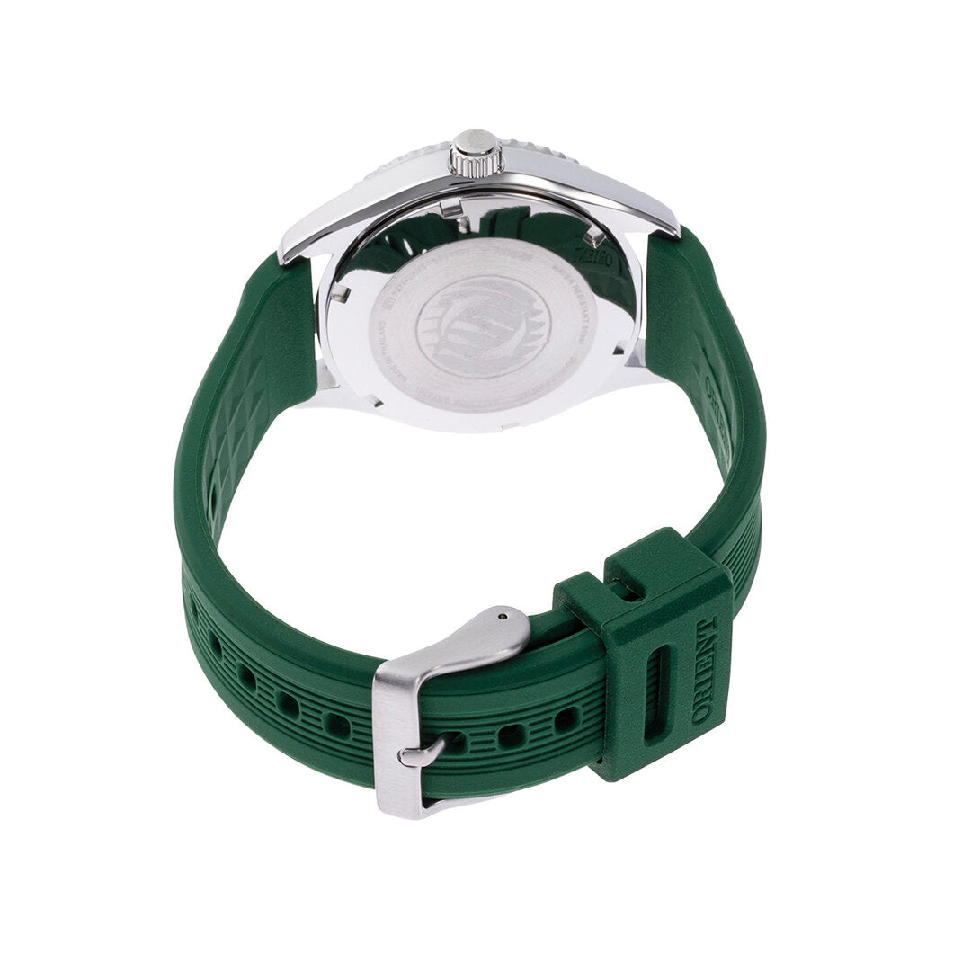 Orient Mako RA-AC0Q11E30B  rubber strap and pin buckle detail