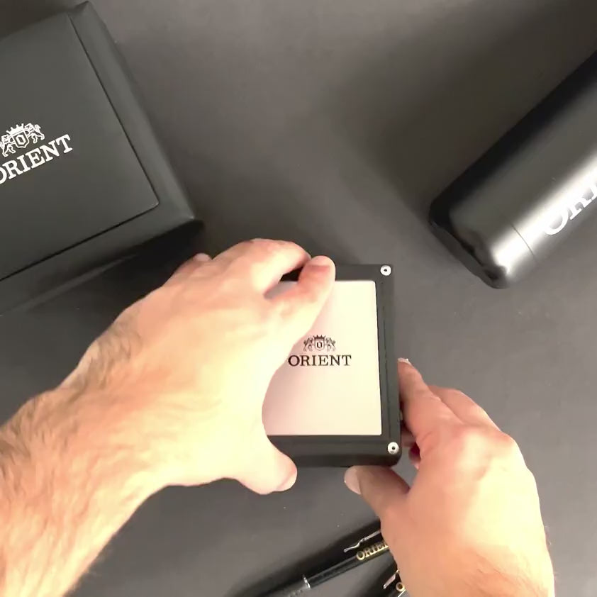 Unboxing & showcasing the design of new Orient Mako RA-AC0Q05P30B