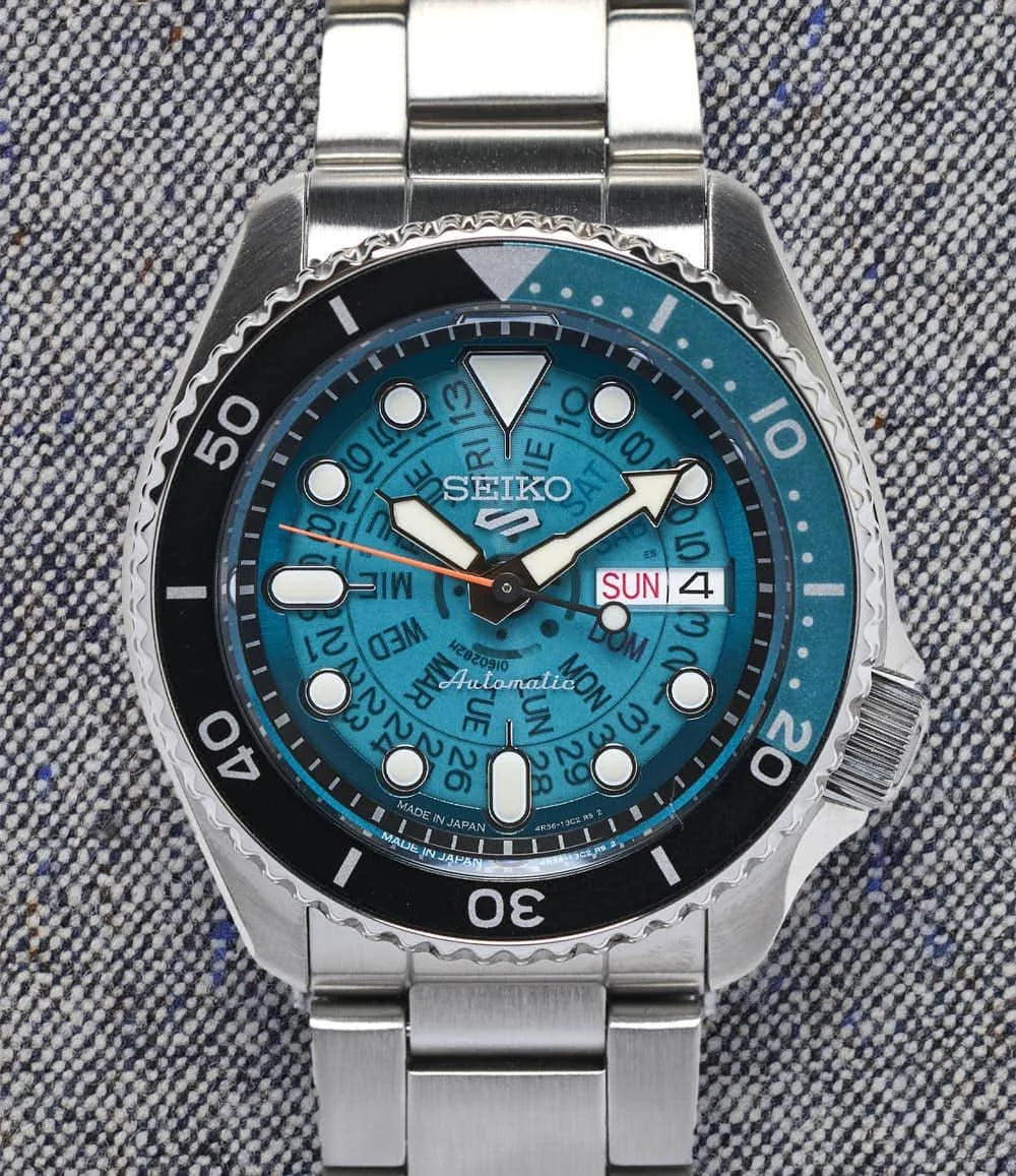 Seiko 5 Sports Automatik Blaues Zifferblatt Edelstahl Herren Uhr SRPJ45K1