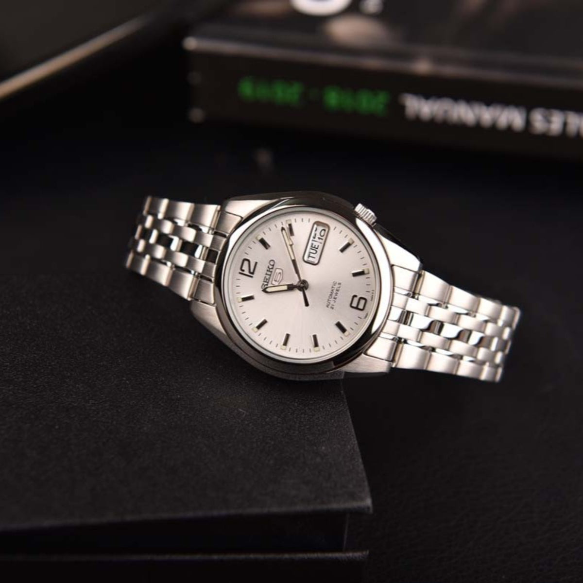 Seiko 5 Automatic Silver Dial Steel Strap Men's Watch SNK385K1